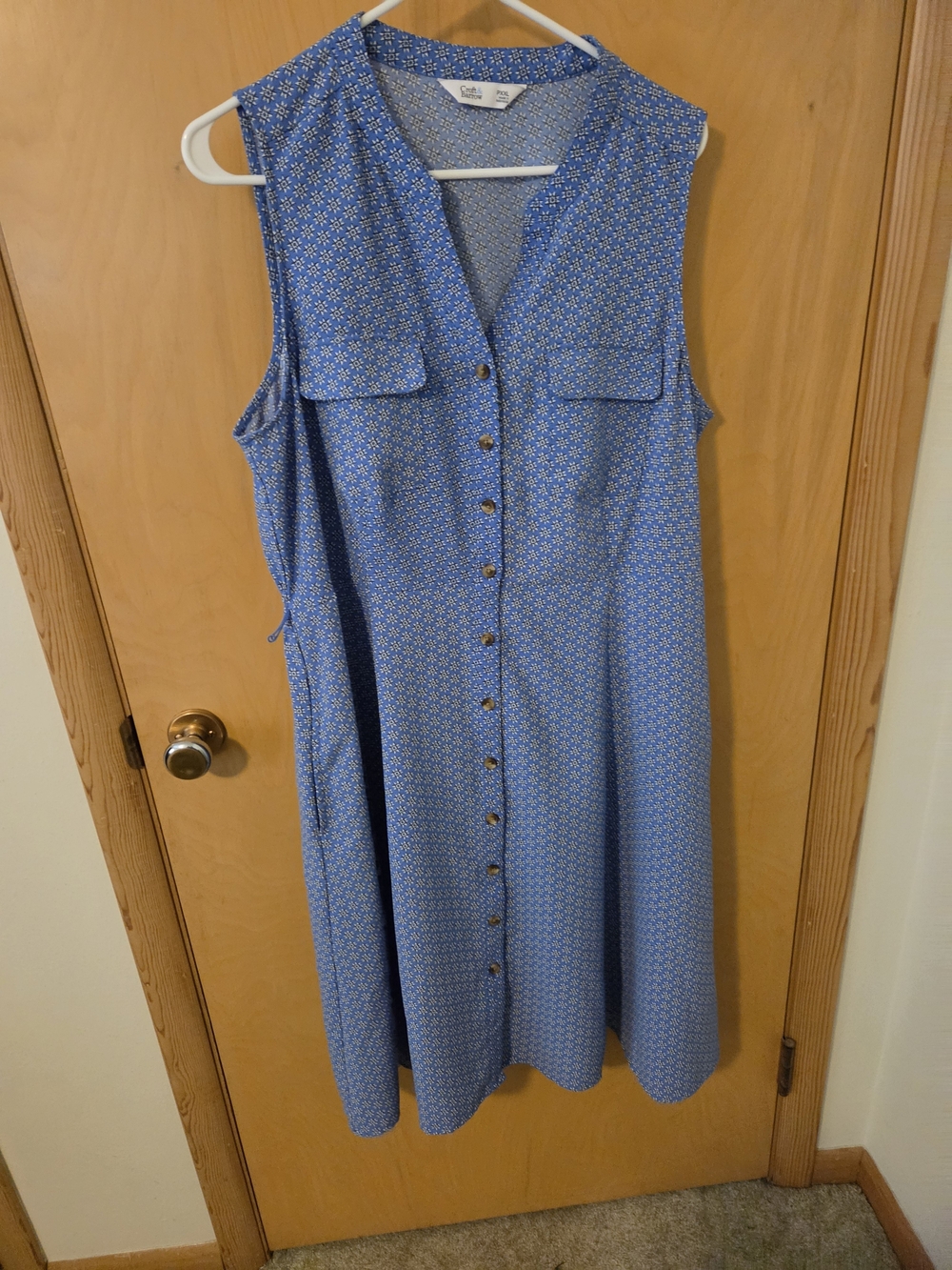 Super Flattering croft & barrow Blue Sleeveless Button-Front Midi Dress